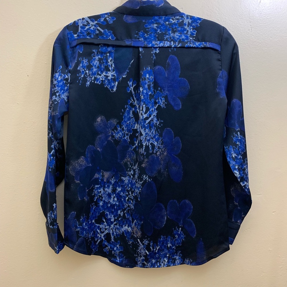 Banana Republic | Blue Floral Dillan Long Top XXS - Picture 6 of 8